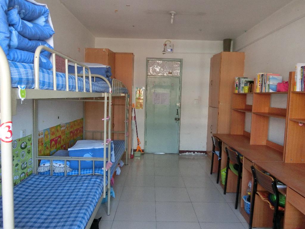 [特别报道] 请到我们的宿舍来作客--写在学校学生宿舍秩序整顿之际-辽宁石油化工大学