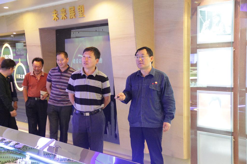 中石油辽阳石化分公司和中石油辽化亿方公司哪